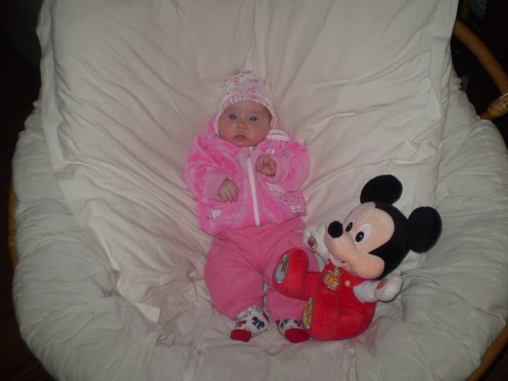Diana-Maria si Micky Mouse